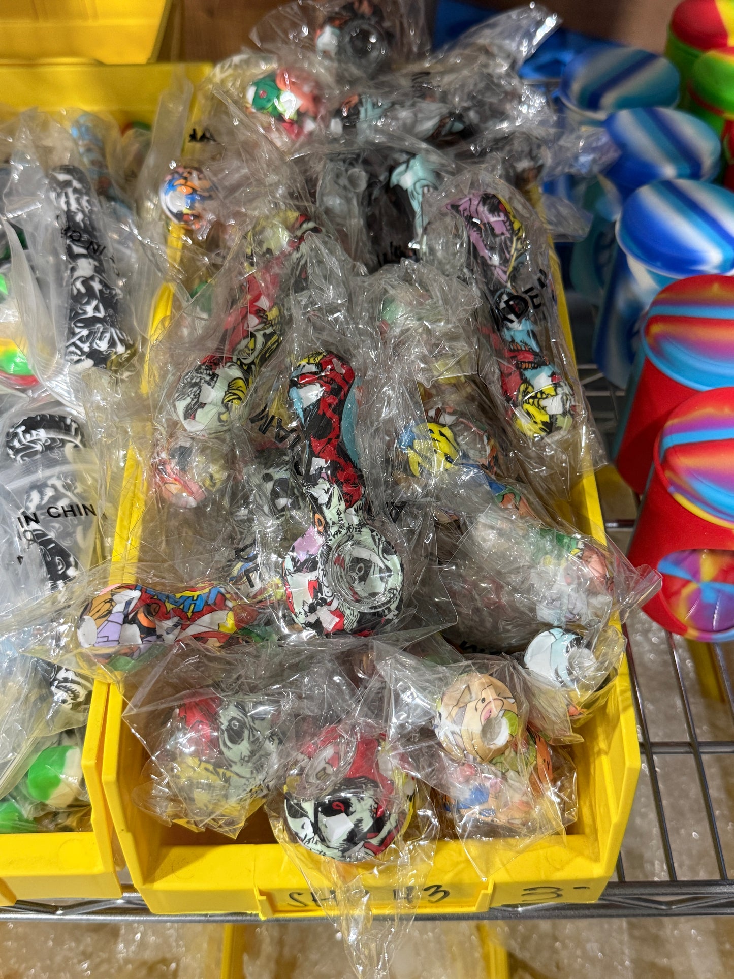 Silicone Bowls & Chillums